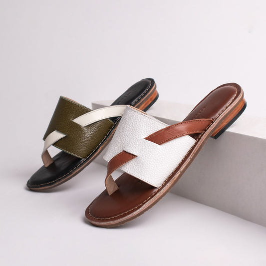 Flat leather slides with crossover straps